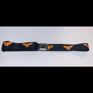 Womens Belt Adjustable size M/XL